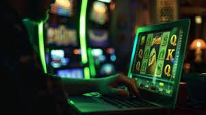 မြန်မာ ကစားသမားများ Wave Money KBZPay ဖြင့် ak slot APP တွင် ငွေသွင်းနေပုံ